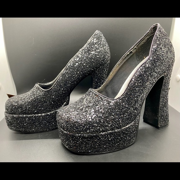 hot topic womens platform shoes